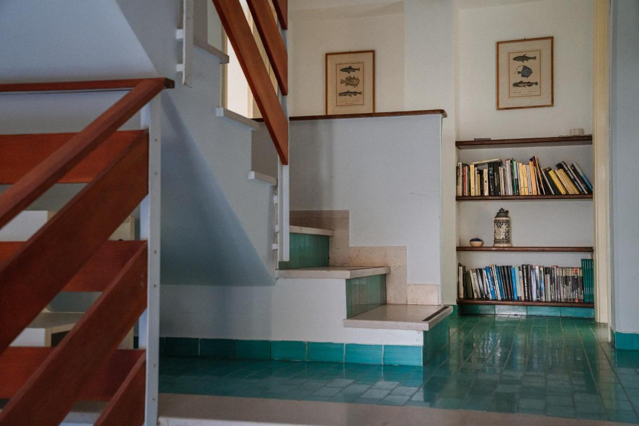 Be Your Home - Appartamento 4 Camere Sul Mare Scesa Al Mare Privata Санта Маринела Екстериор снимка