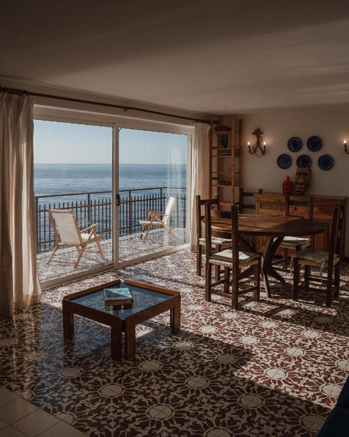Be Your Home - Appartamento 4 Camere Sul Mare Scesa Al Mare Privata Санта Маринела Екстериор снимка