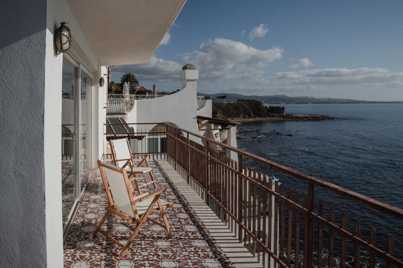 Be Your Home - Appartamento 4 Camere Sul Mare Scesa Al Mare Privata Санта Маринела Екстериор снимка